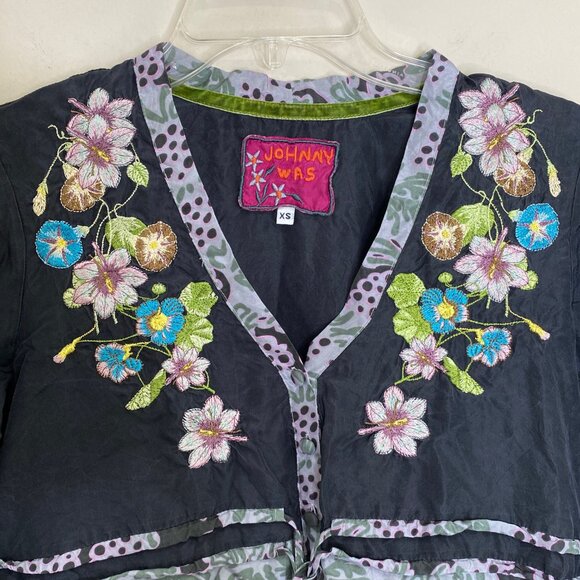 Johnny Was Silk Floral Embroidered Empire Waist Babydoll Long Sleeve Blouse - Picture 3 of 11